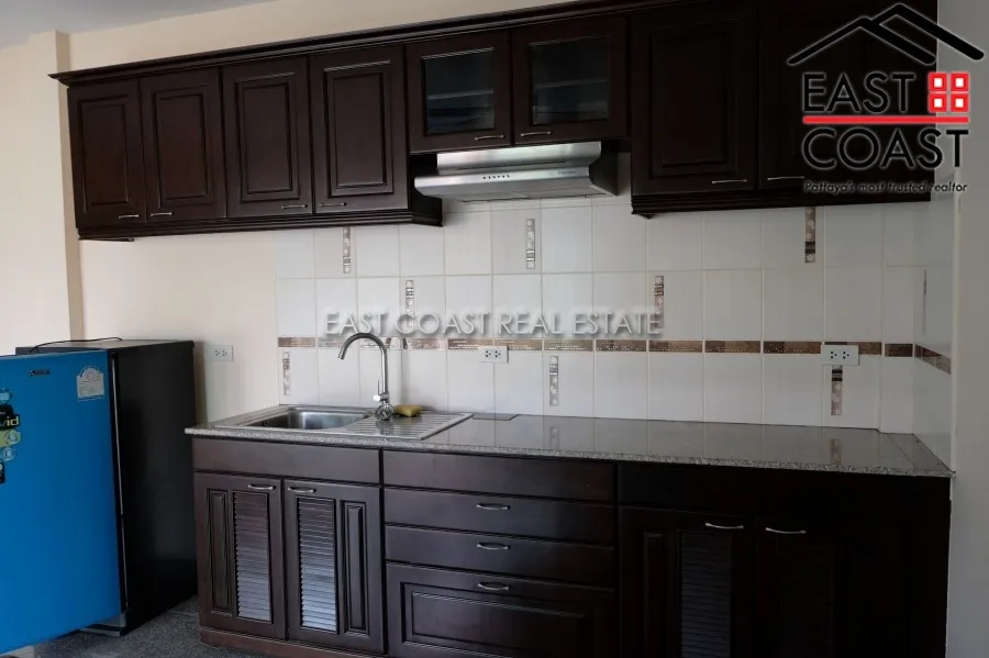 Pattaya Land And House photo 16