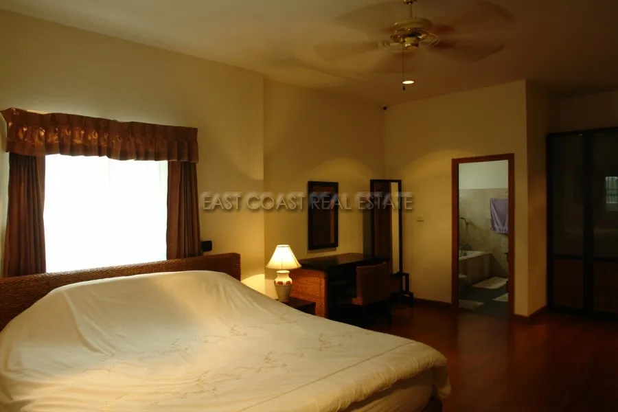SP5 Village photo 11