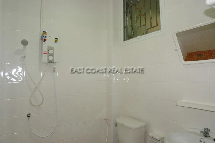 Eakmongkol Chaiyapruek 2 photo 7