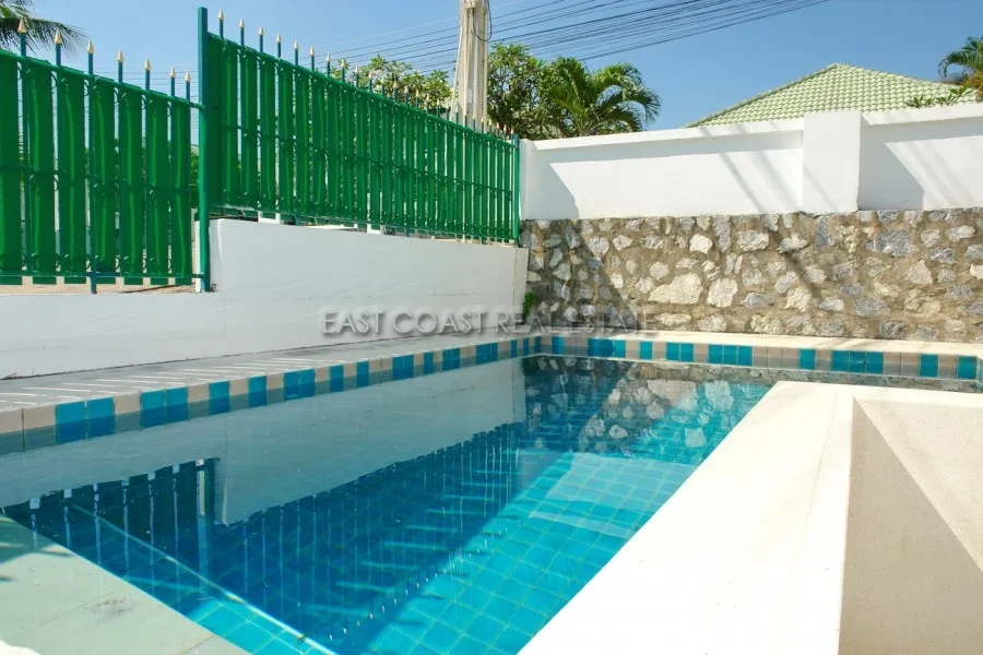 Paradise Hill 2 photo 13