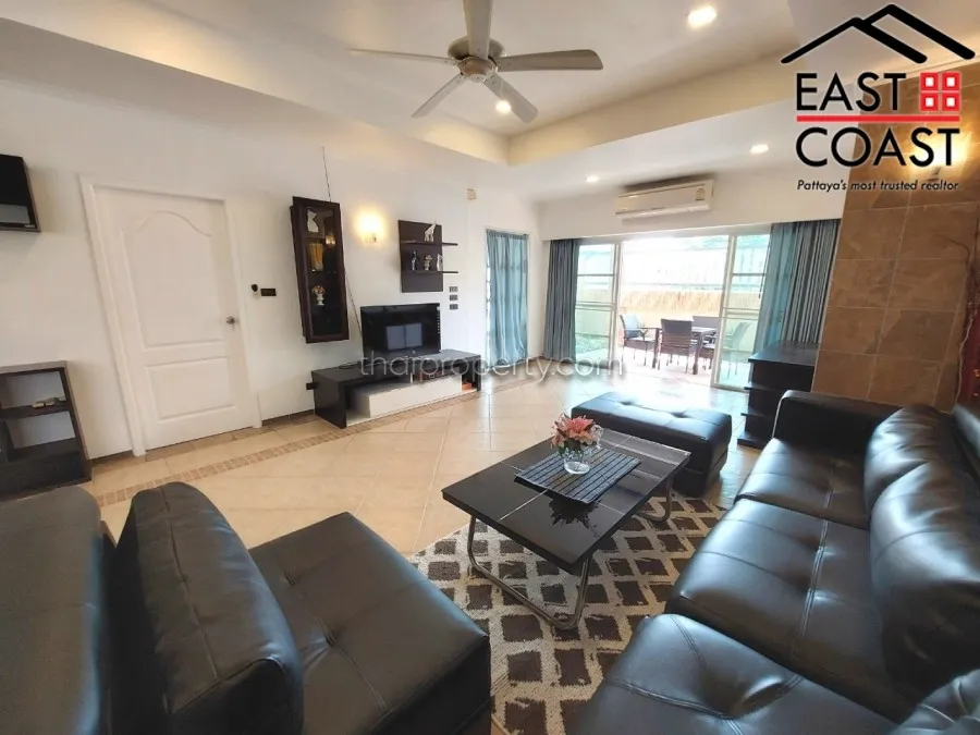 Country Club Villa photo 6