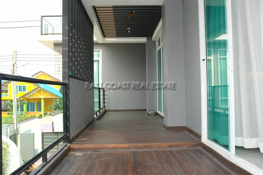 Private House at Jomtien photo 10