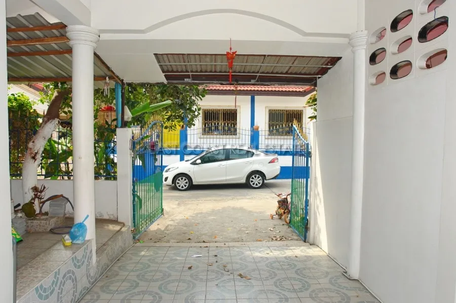 Chockchai Village 2 photo 16