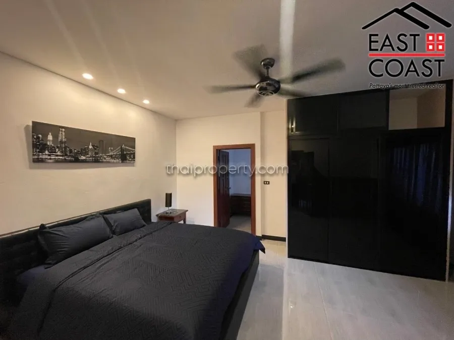 Pattaya Land And House photo 12