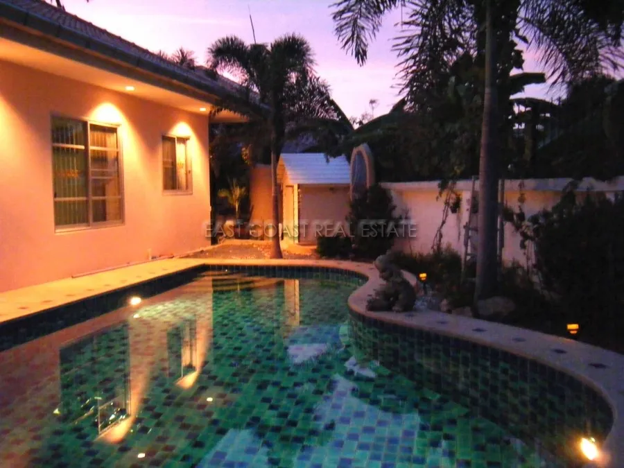 Pattaya Tropical Village photo 16