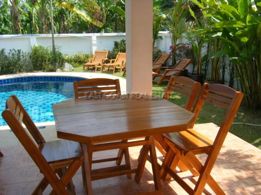 Pattaya Tropical Village photo 8