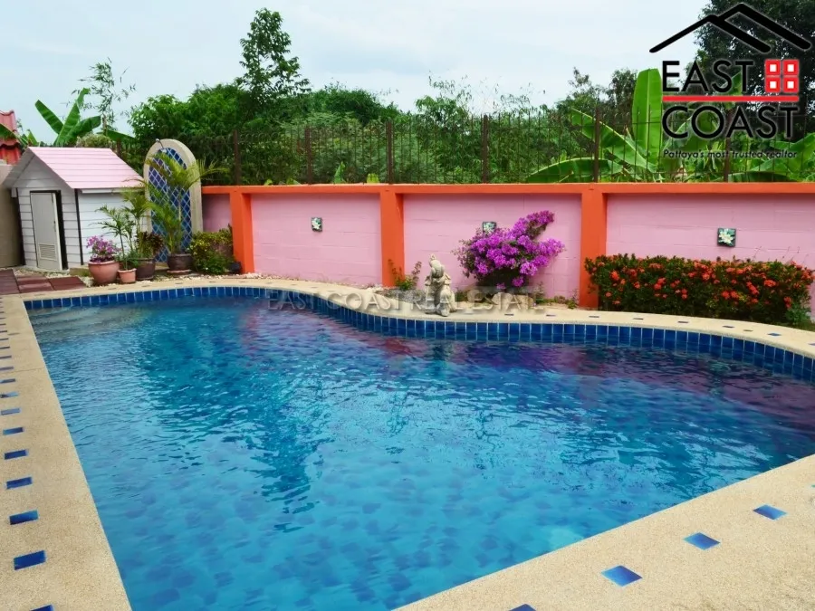 Pattaya Tropical Village photo 15