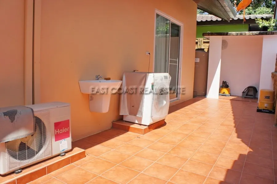 Pattaya Land And House photo 26