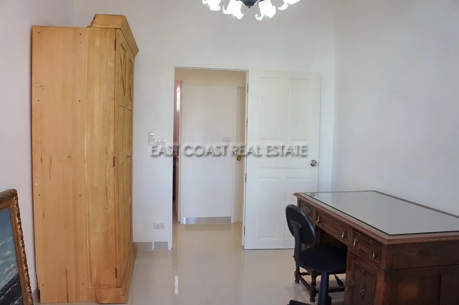 Pattaya Land And House photo 19