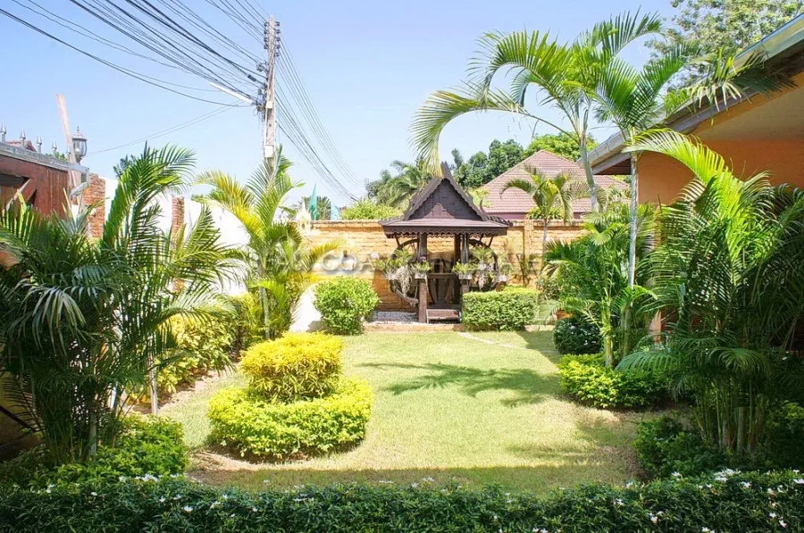 Pattaya Land And House photo 28