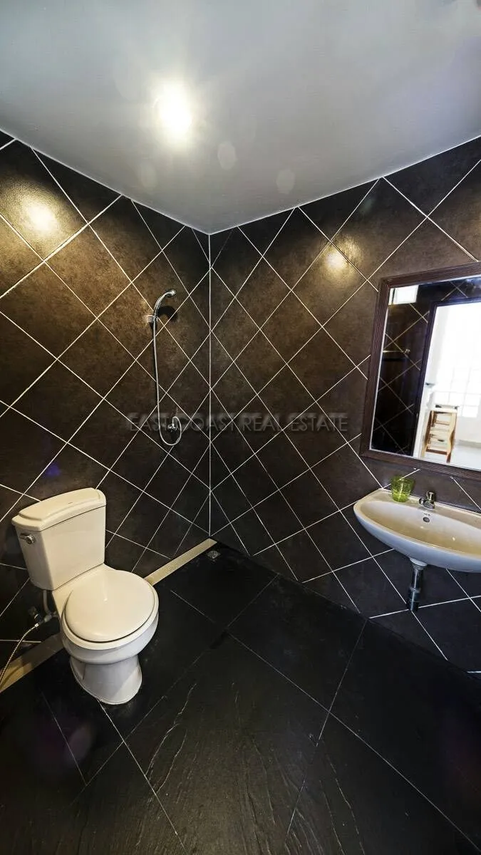 Pratumnak Townhouse photo 10