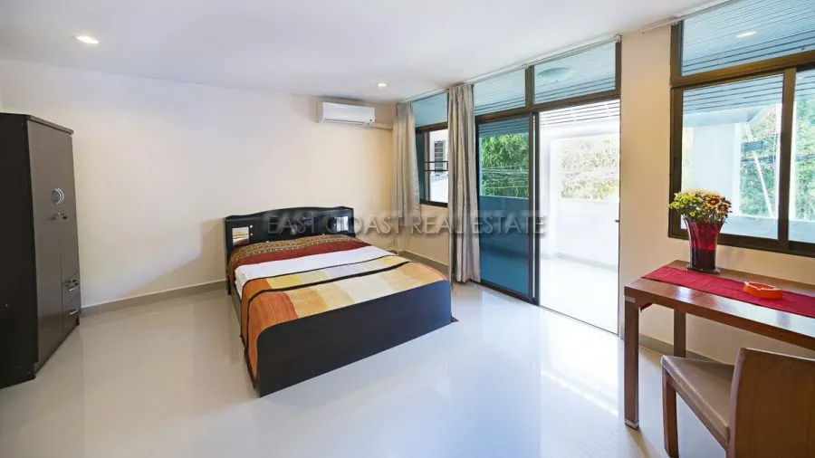 Pratumnak Townhouse photo 9