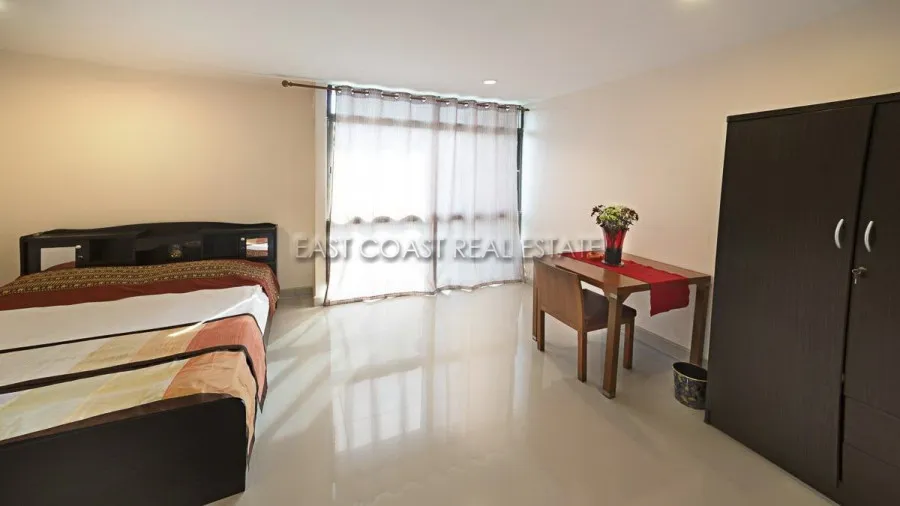 Pratumnak Townhouse photo 11