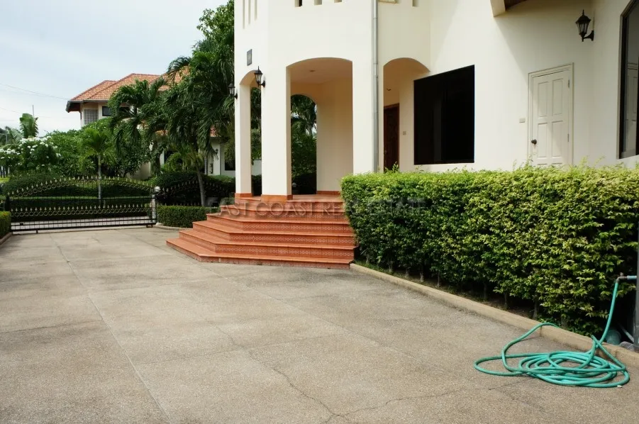 Paradise Villa photo 3