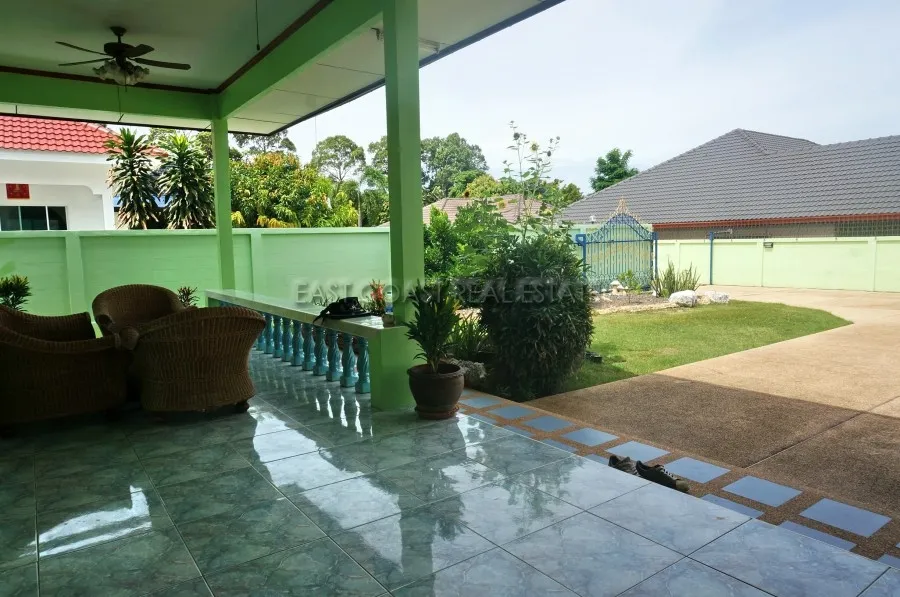 Soi Thepnimit photo 8
