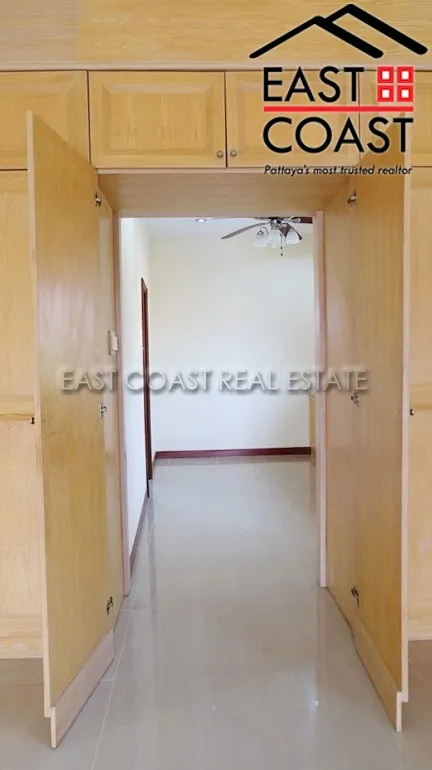 Lakeside Court photo 28