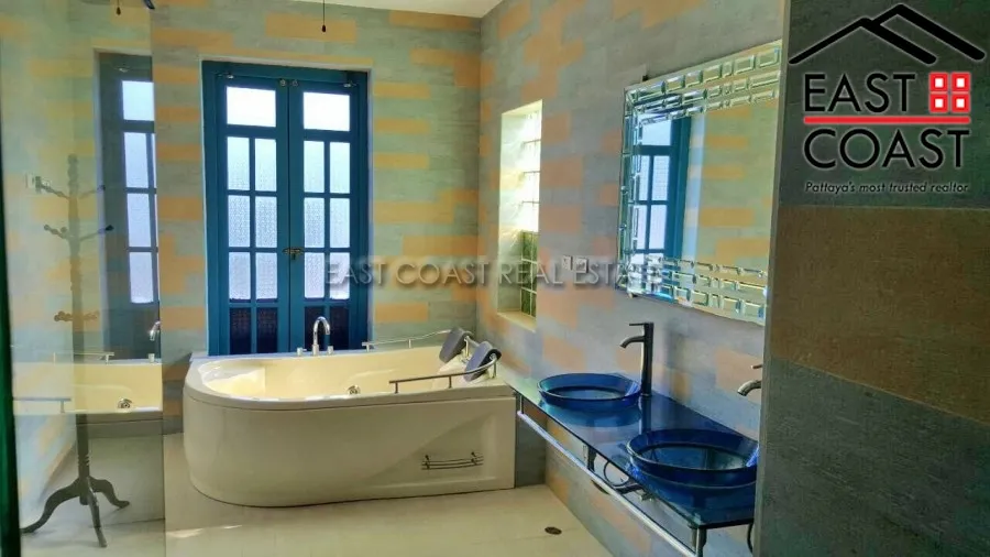Private House at Soi Siam Country Club photo 14