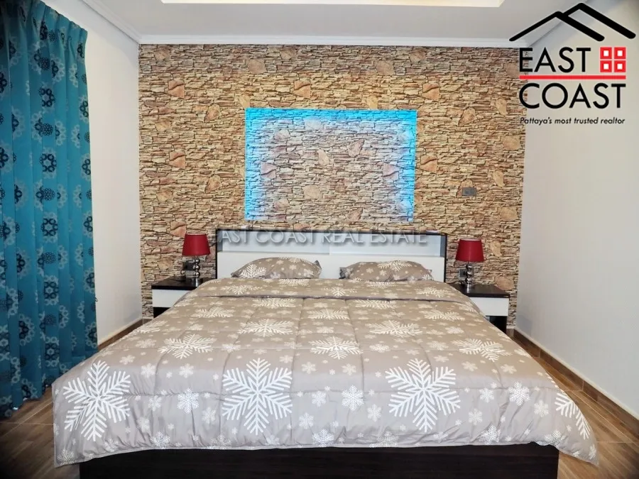 Country Club Villa photo 12
