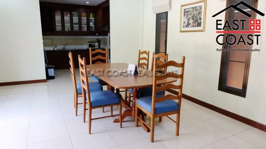 Baronial Villa photo 4