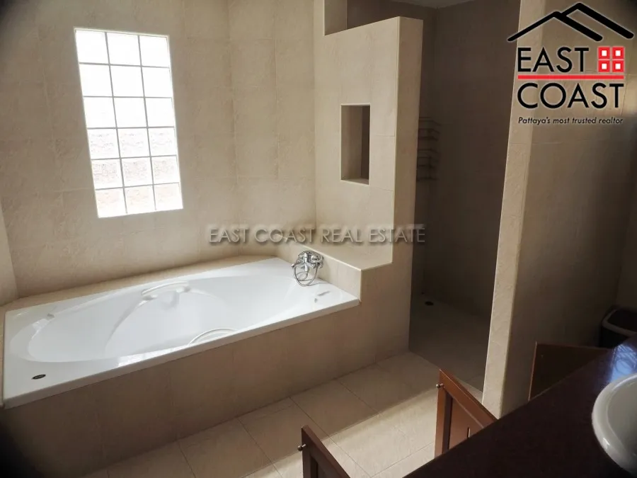 Pattaya Hill Village 2 photo 12