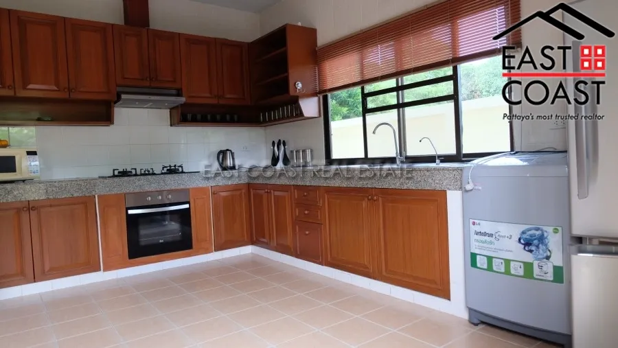 Soi Thepnimit photo 5