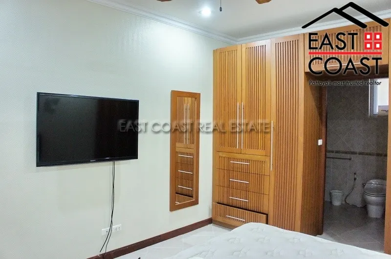 Majestic Residence photo 16