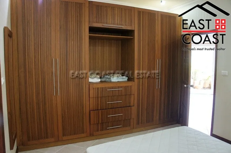 Majestic Residence photo 23