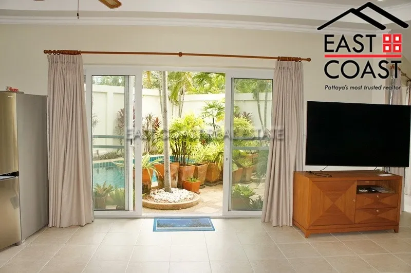 Majestic Residence photo 9