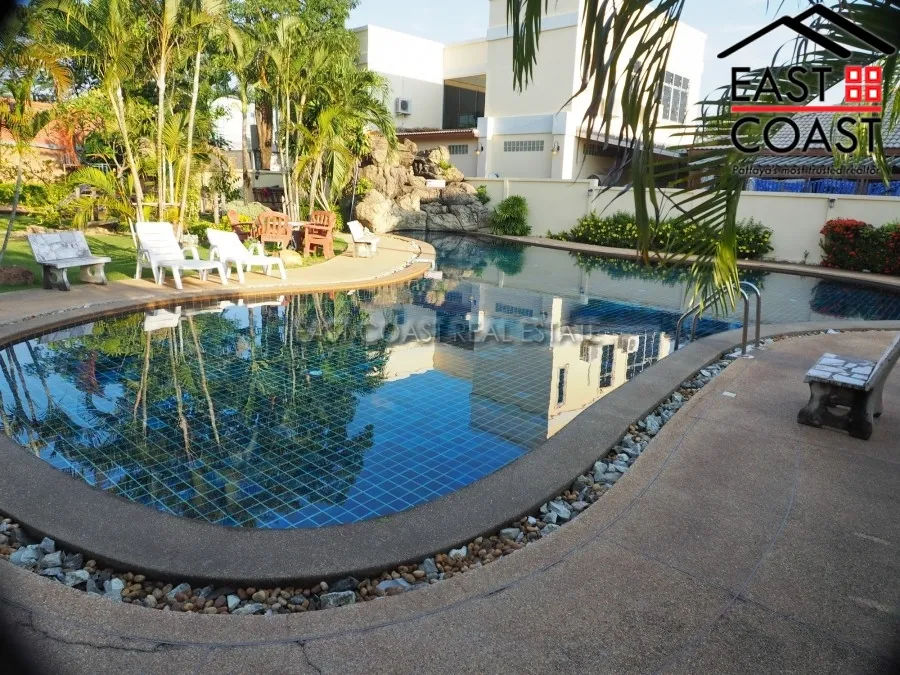 Pattaya Hill 2 photo 24