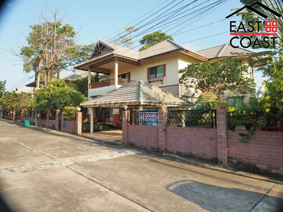Pattaya Hill 2