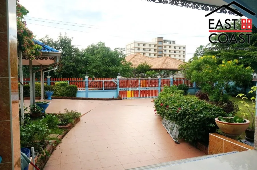 Private House in Soi Mabyailia photo 5
