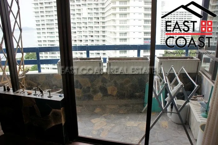 Jomtien Plaza photo 28