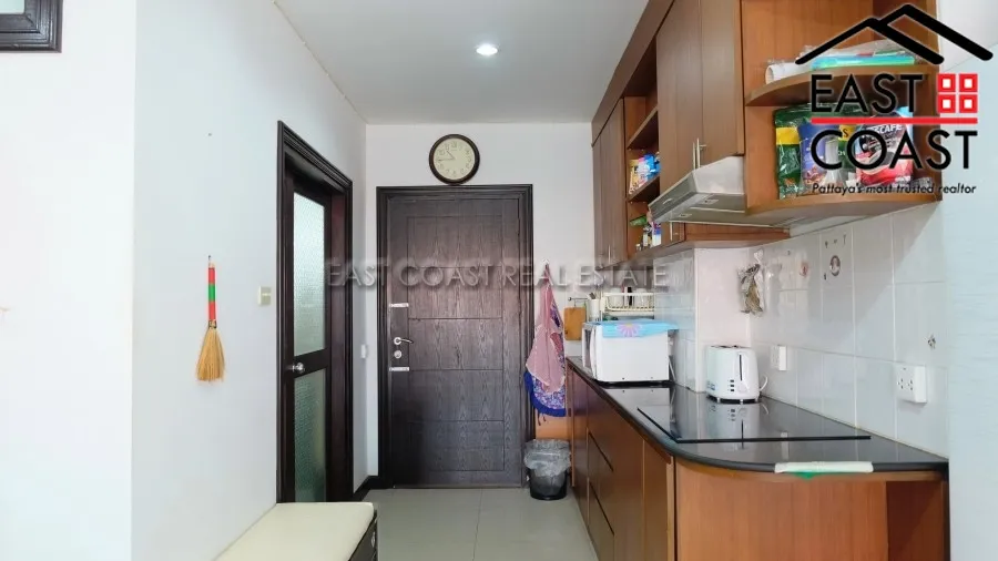 Jomtien Plaza Lowrise photo 13