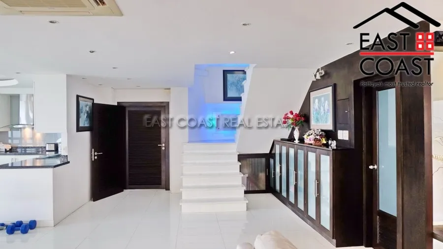 Jomtien Plaza photo 18