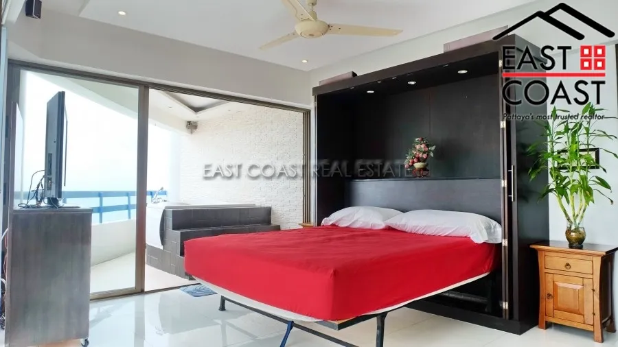 Jomtien Plaza photo 12