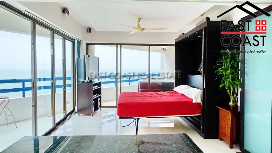Jomtien Plaza photo 14