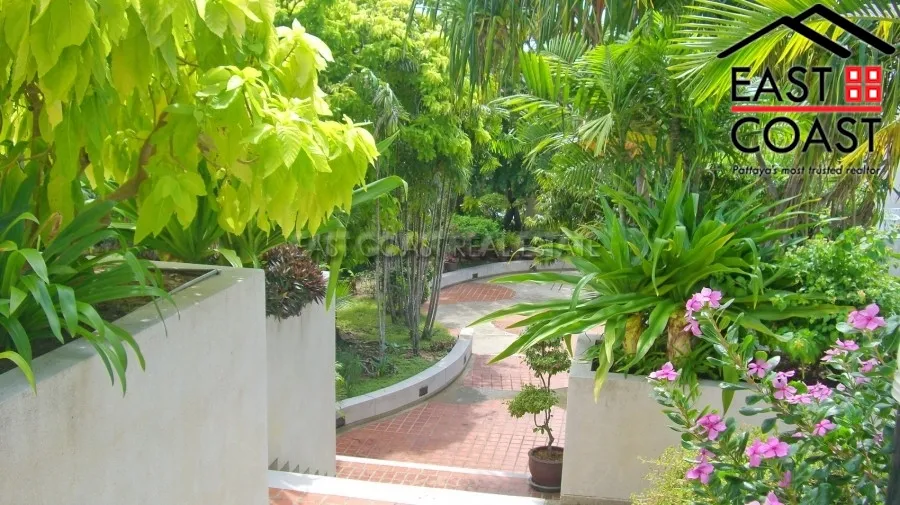 Jomtien Plaza photo 41