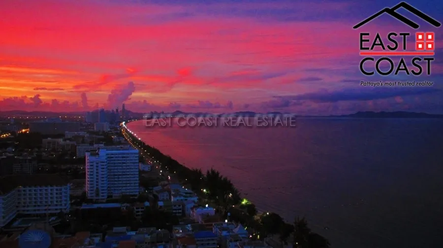 Jomtien Plaza photo 38