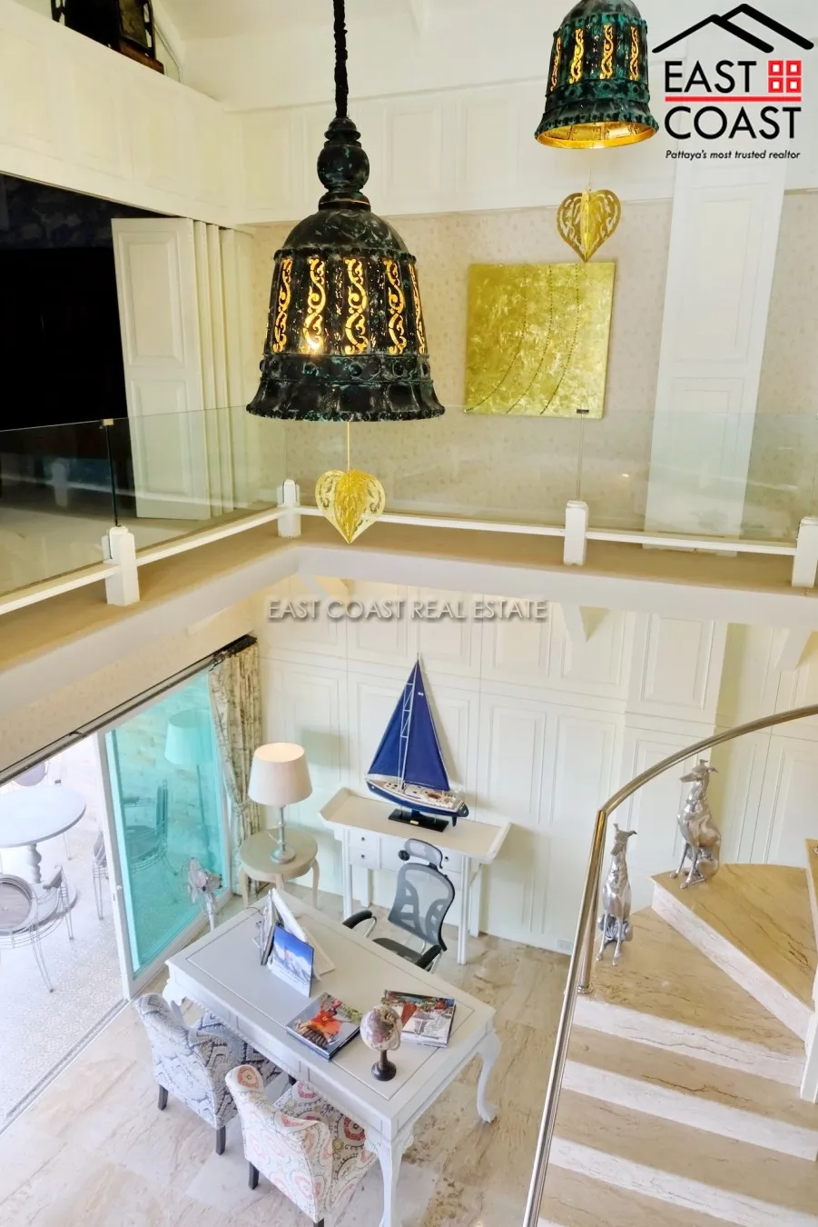 Chateau Dale Tower photo 32