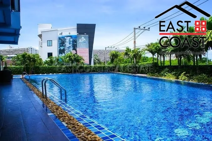 Dusit Grand Condo View photo 15