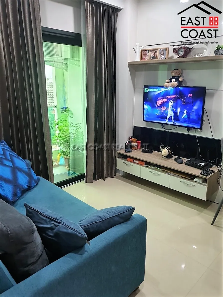 Dusit Grand Condo View photo 4