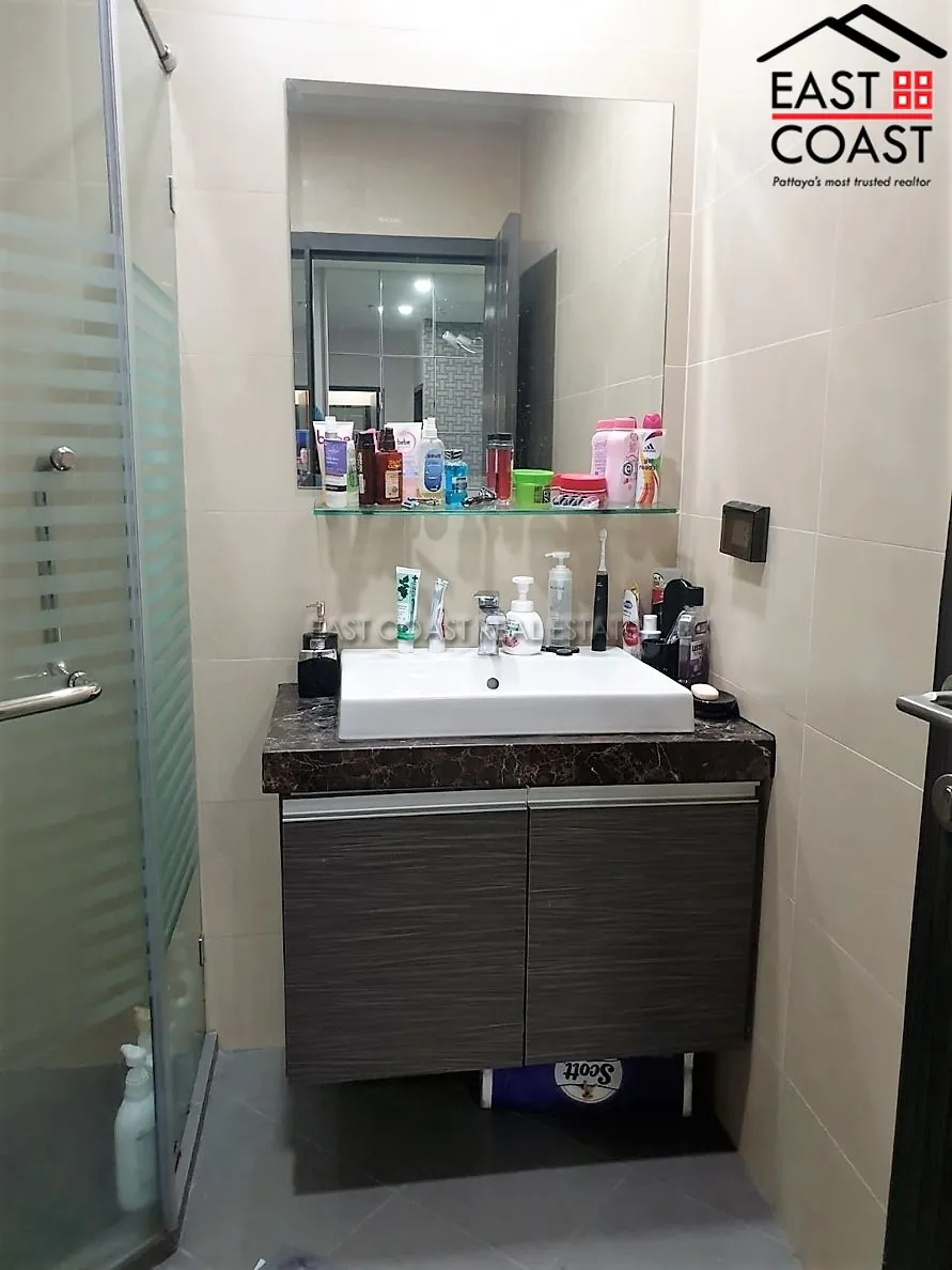 Dusit Grand Condo View photo 8