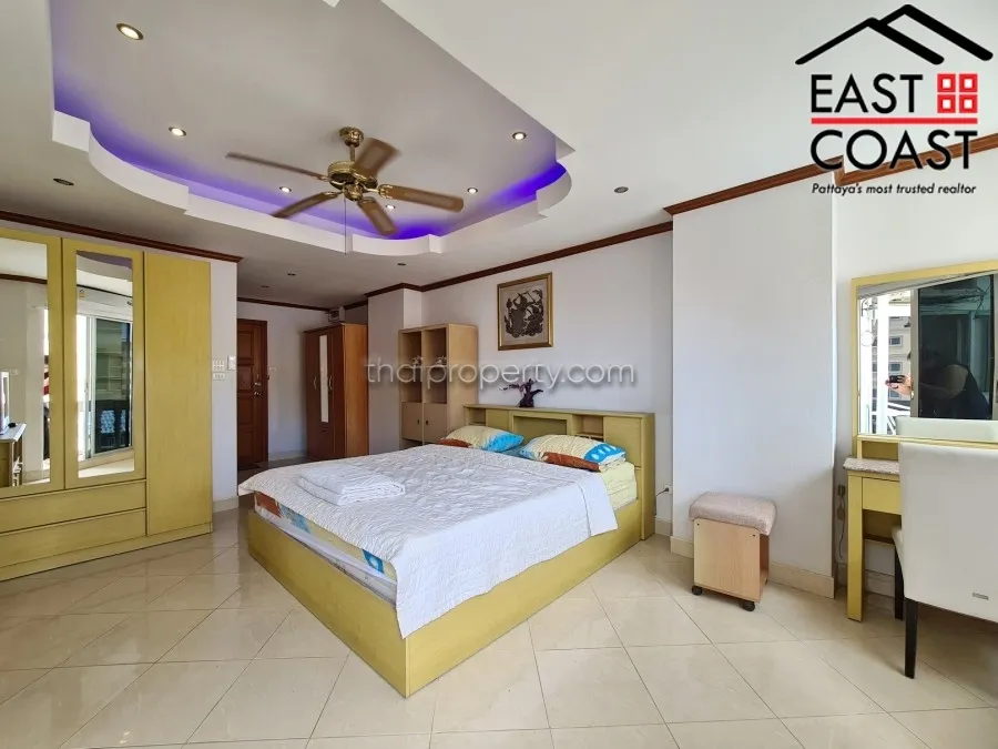 Jomtien Thip photo 12