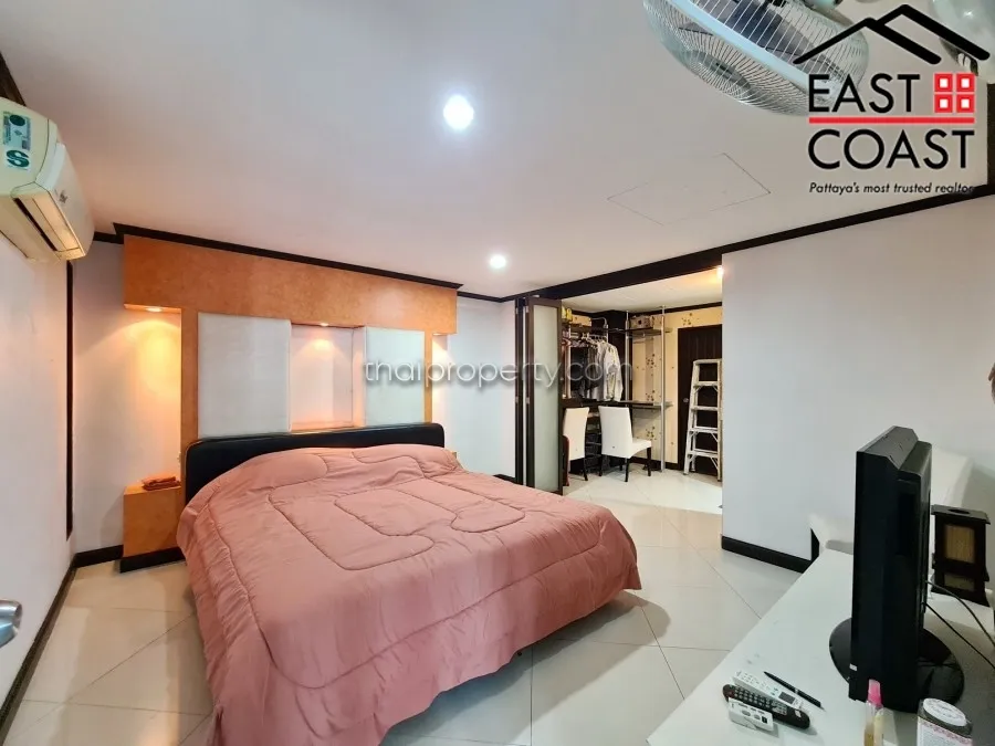 Jomtien Thip photo 13