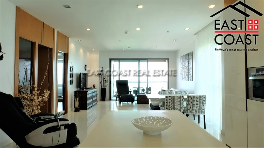 Ananya Wongamat Beachfront photo 3