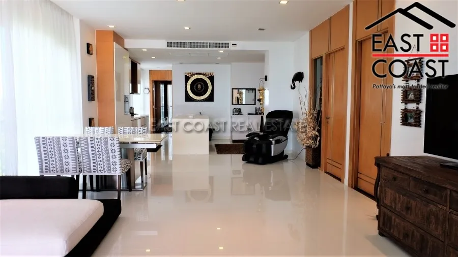 Ananya Wongamat Beachfront photo 9