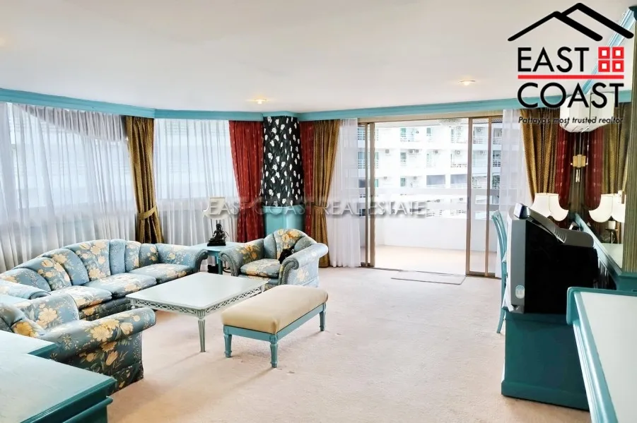 Grand Condo photo 3
