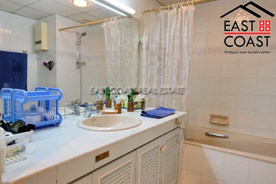 Grand Condo photo 17
