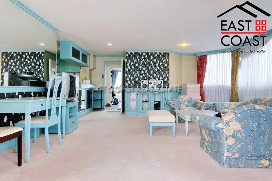 Grand Condo photo 8