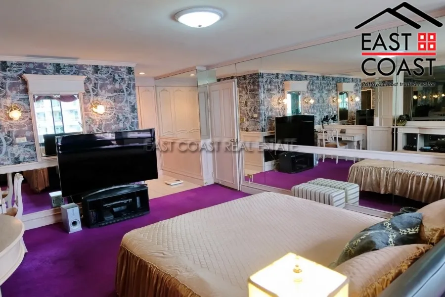 Grand Condo photo 36